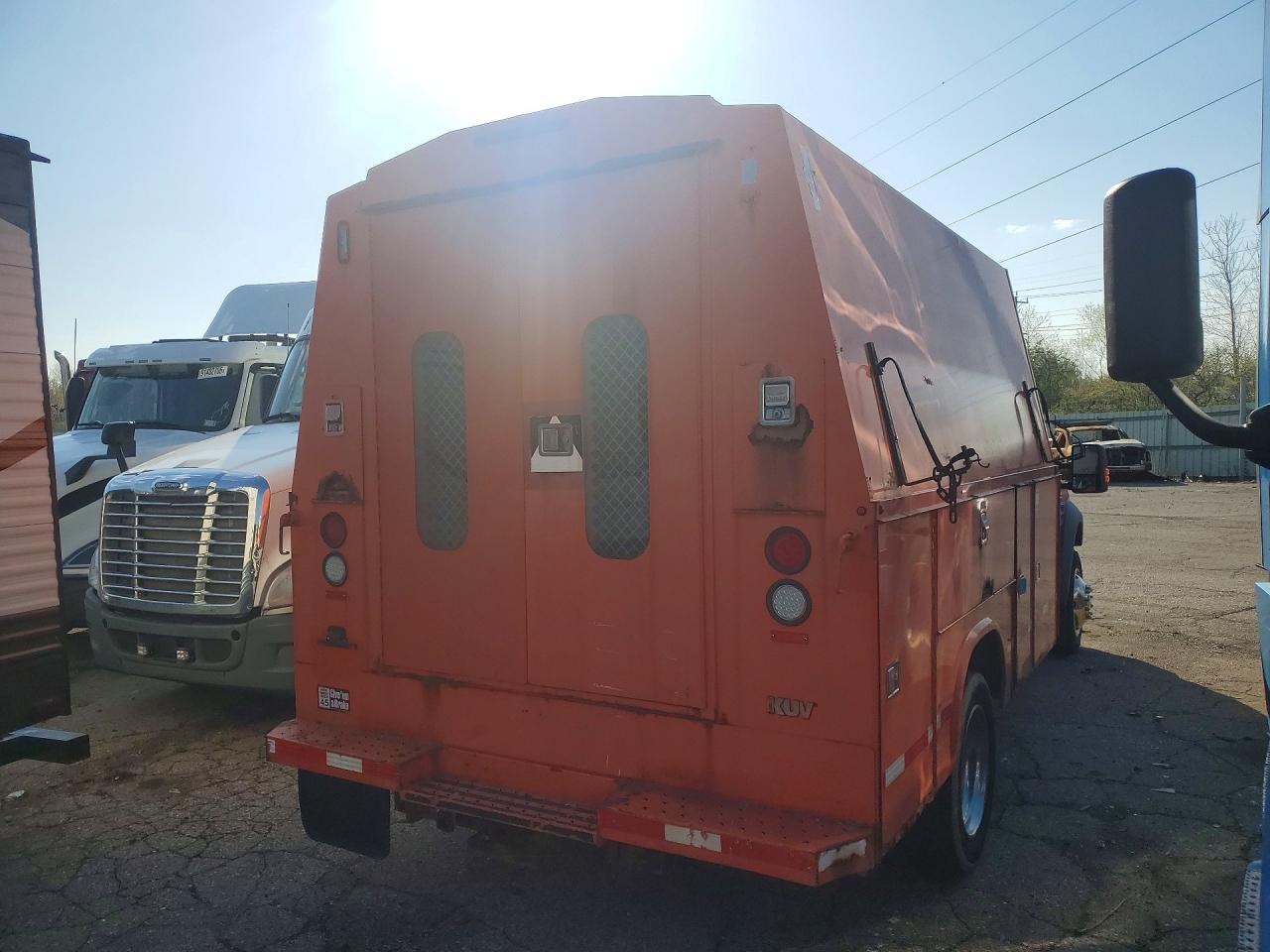 2008 Ford F450 VIN 1FDXF46R38EB72981 photo 3