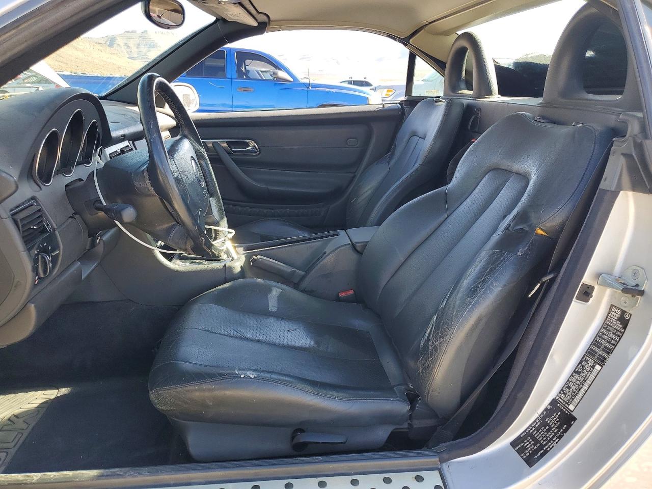1999 Mercedes Slk-class VIN WDBKK47F0XF099722 photo 7