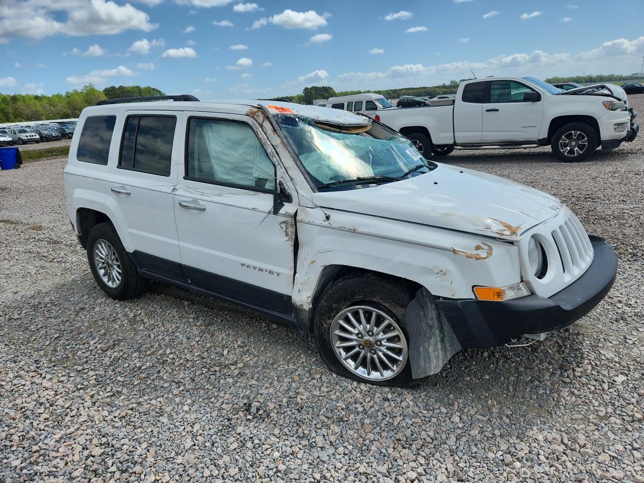 2016 Jeep Patriot VIN 1C4NJPBA5GD765807 photo 4