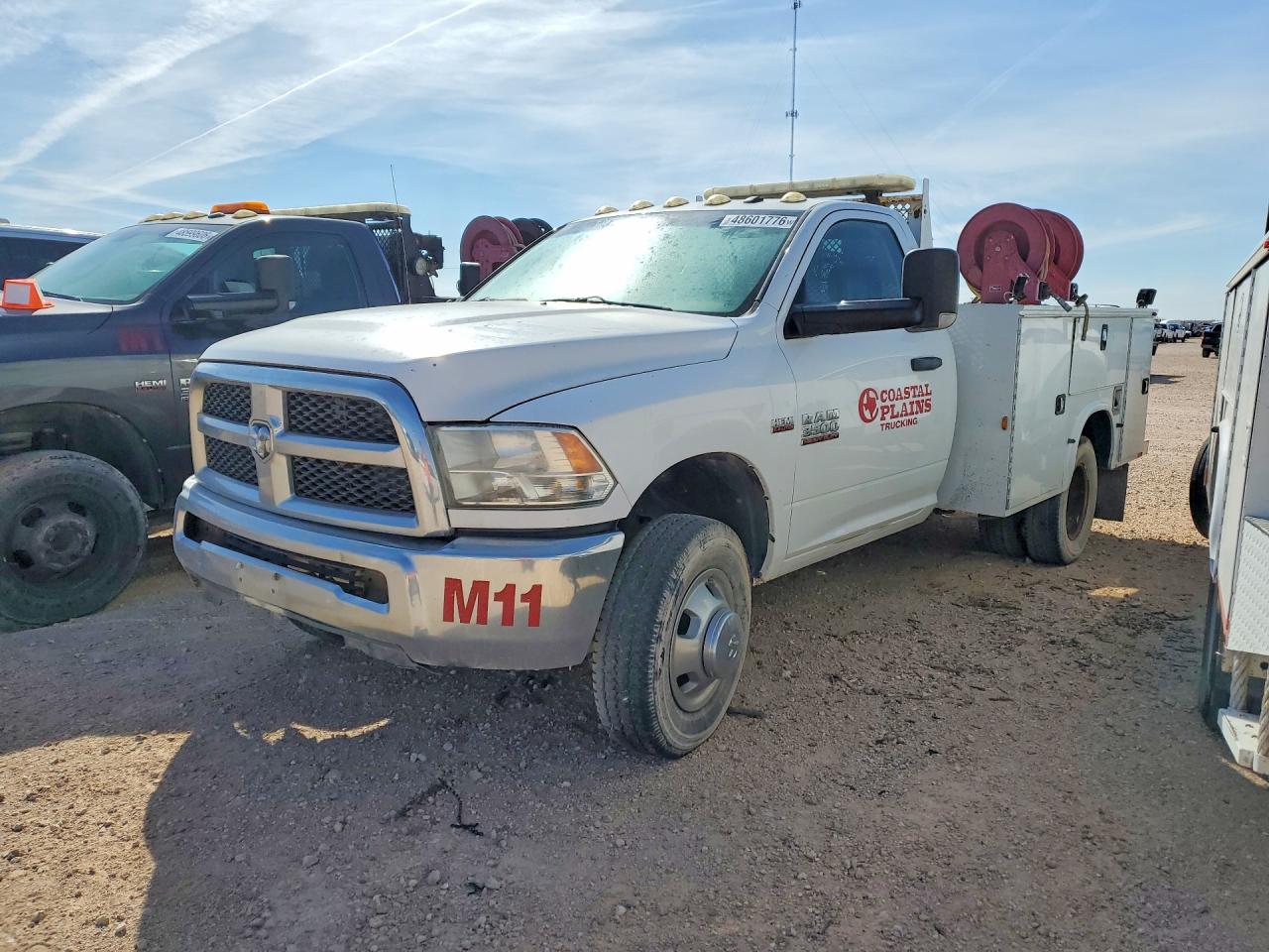 2016 Ram 3500 VIN 3C7WRTAJ8GG132277 photo 1