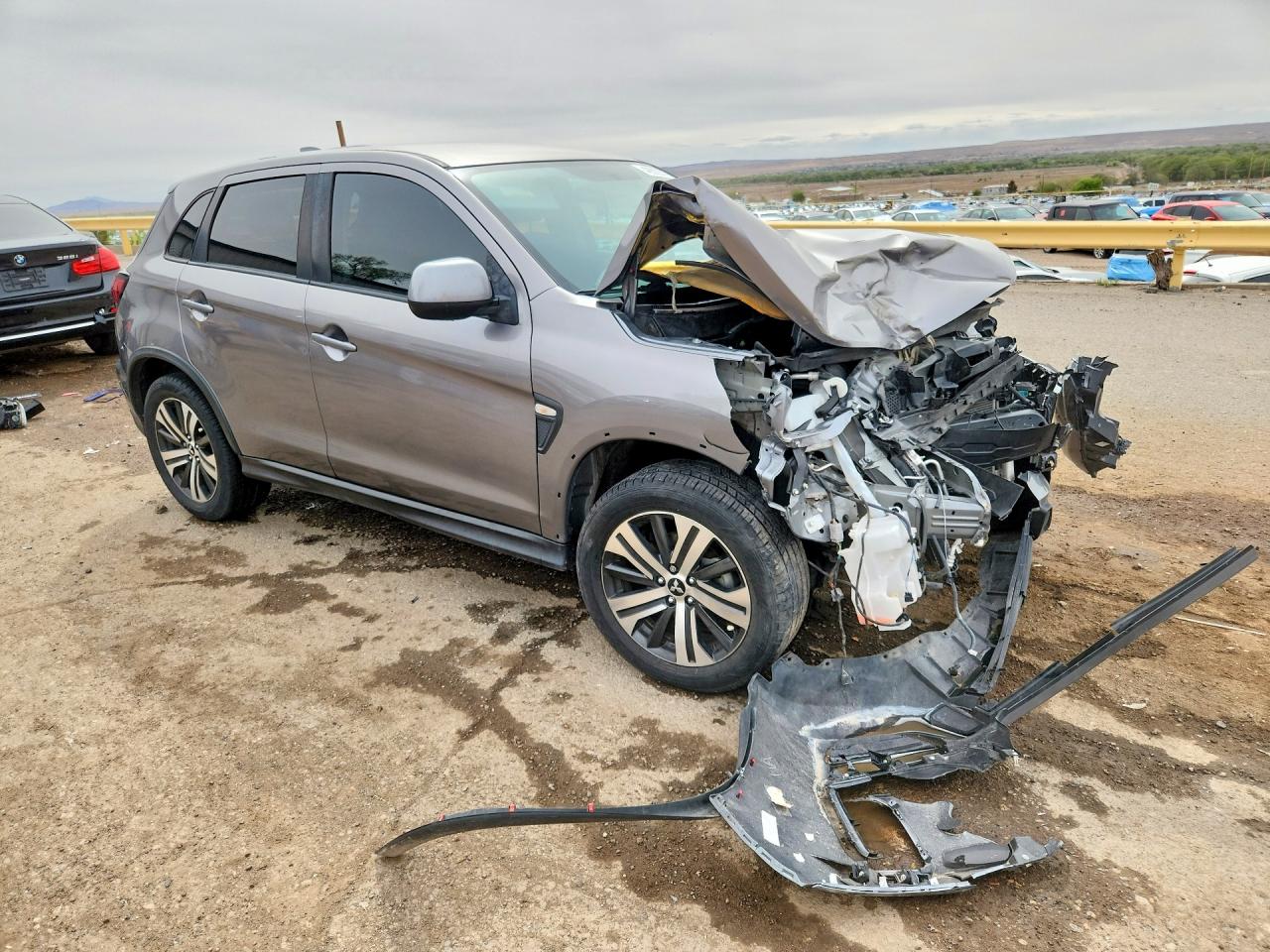 2020 Mitsubishi Outlander VIN JA4AP3AU1LU001832 photo 4