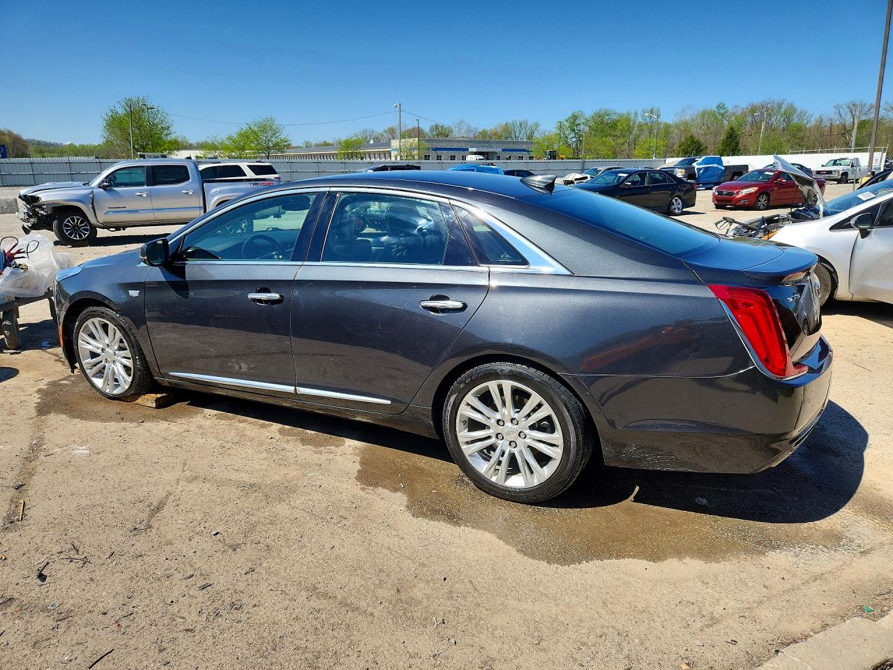 2019 Cadillac Xts VIN 2G61M5S38K9157980 photo 2