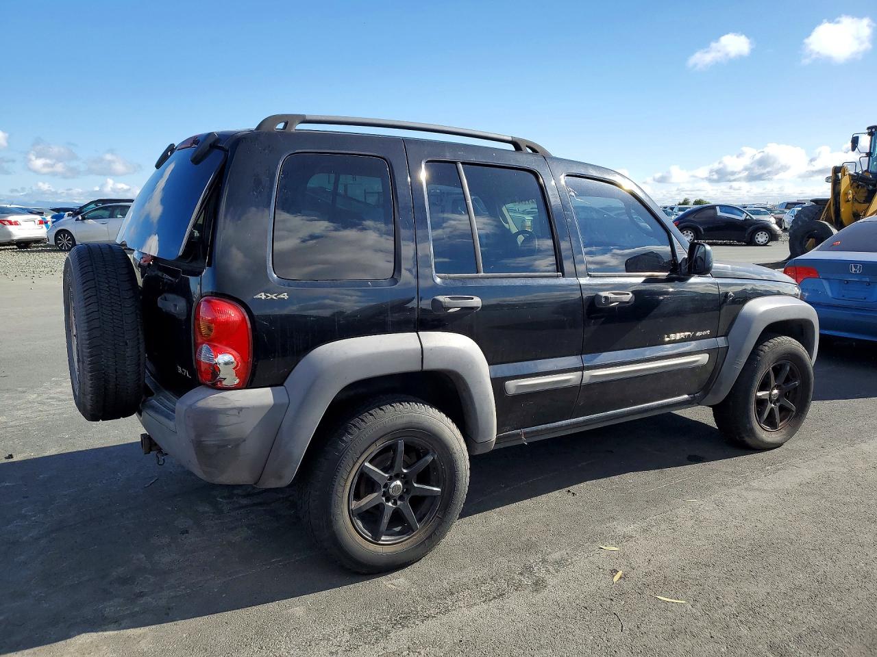 2002 JEEP Liberty VIN 1J4GL48K22W274183 photo 3