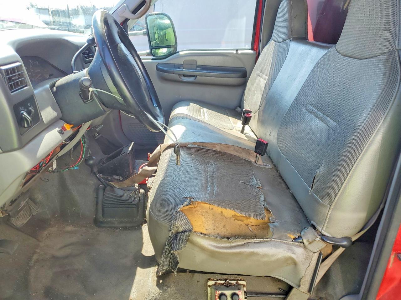 2000 Ford F350 VIN 3FDWF37F4YMA23693 photo 7
