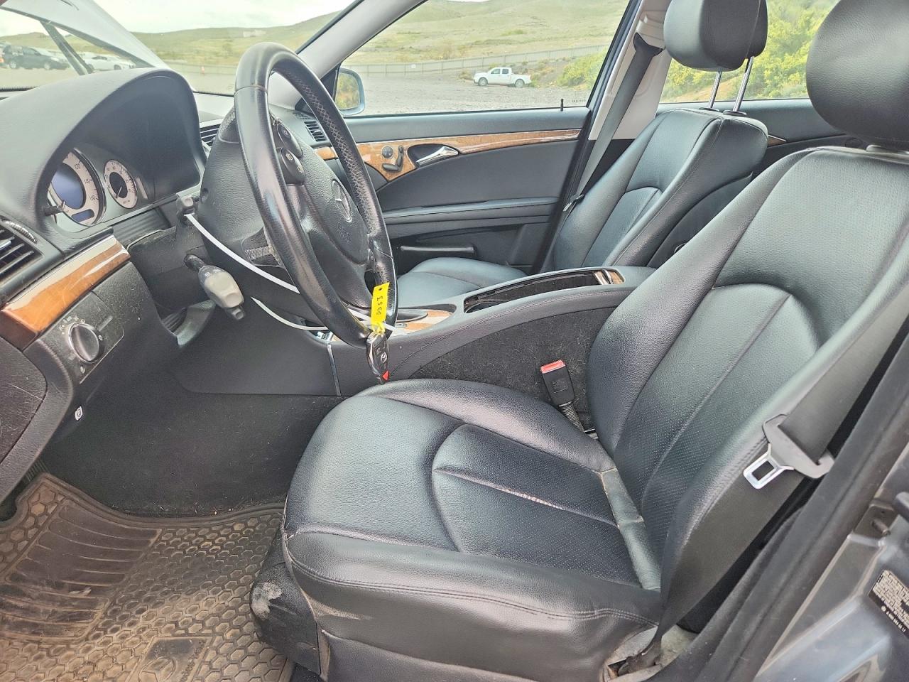 2008 Mercedes-Benz E-class VIN WDBUF87X88B305925 photo 7