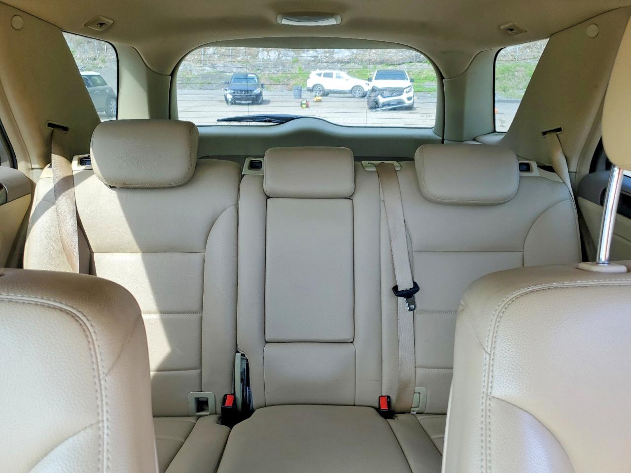 2010 MERCEDES M-class VIN 4JGBB8GB9AA597651 photo 10