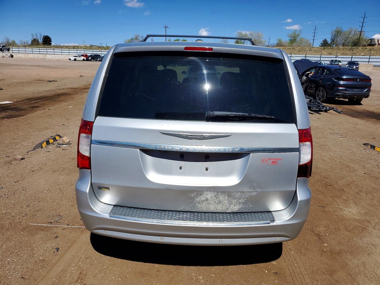2011 Chrysler Minivan VIN 2A4RR5DG0BR739776 photo 6