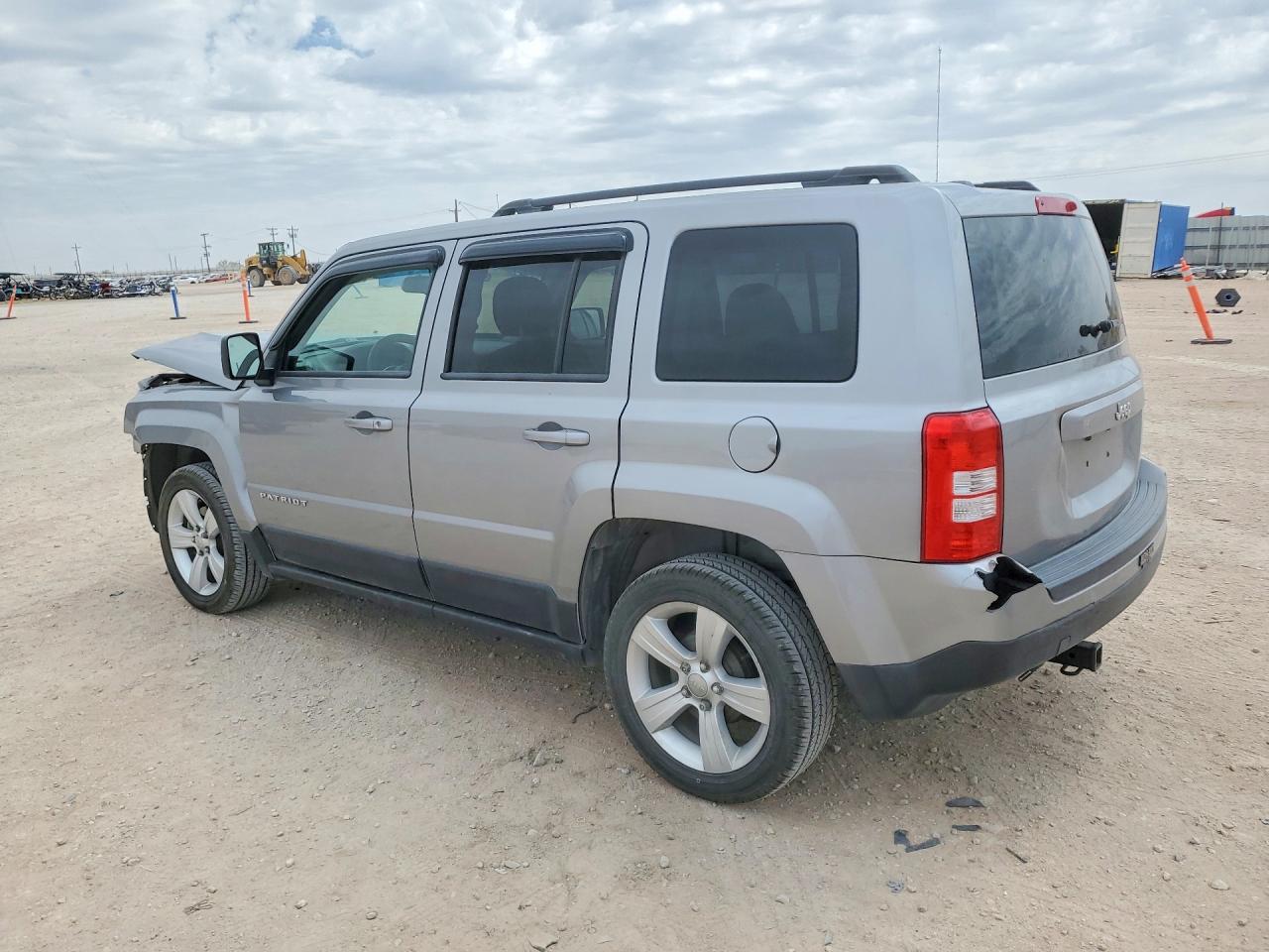 2017 Jeep Patriot VIN 1C4NJPBB6HD121002 photo 2
