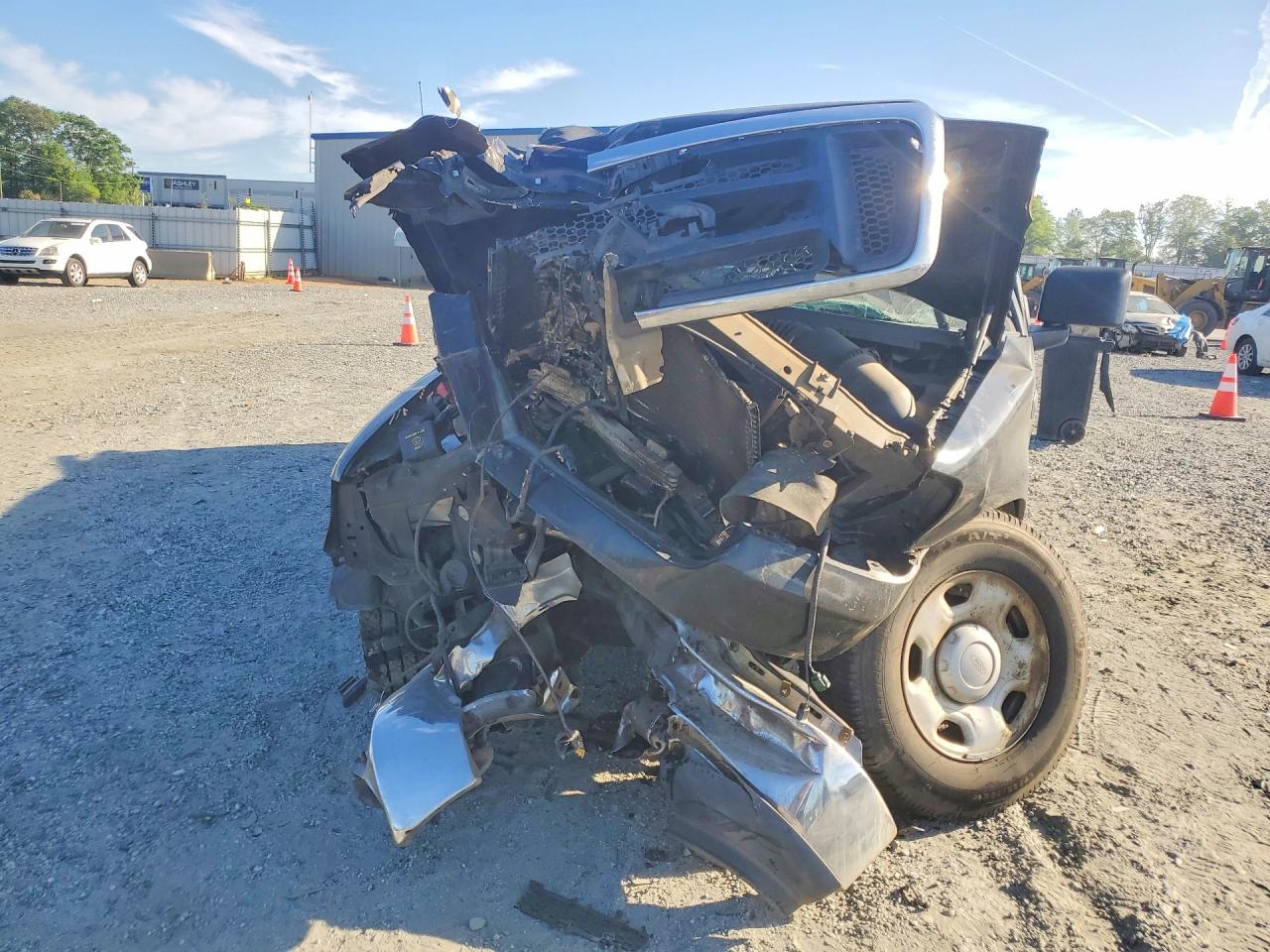 2004 Ford F150 VIN 1FTRF12W04NB05398 photo 5