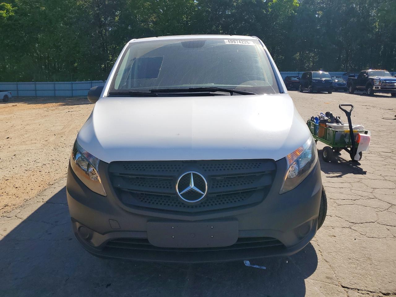 2018 Mercedes Metris VIN WD3PG2EA3J3406047 photo 5