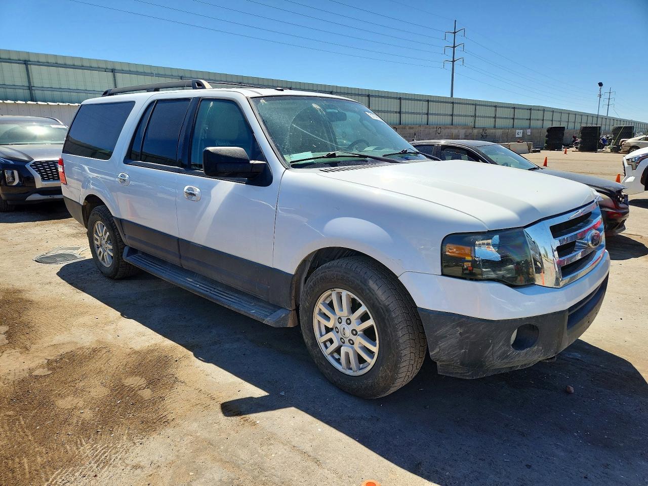 2014 Ford Expedition VIN 1FMJK1G57EEF52557 photo 4