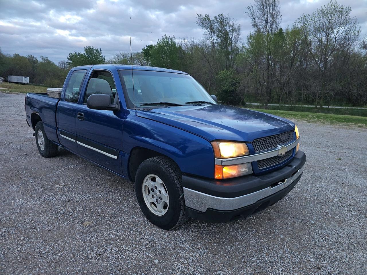 2004 Chevrolet All models VIN 1GCEC19V44Z342585 photo 1
