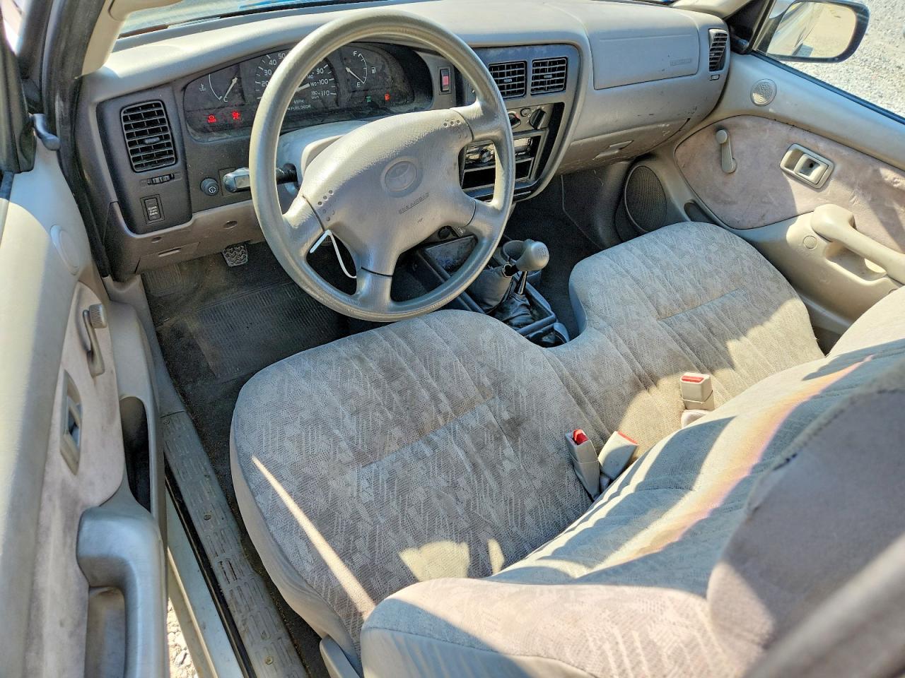 2003 Toyota Tacoma VIN 5TEPM62N43Z168825 photo 8
