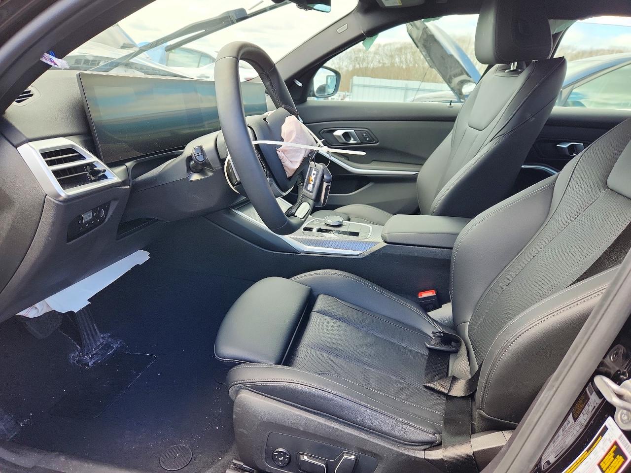 2026 BMW 3 series VIN 3MW89CW02T8F93384 photo 7