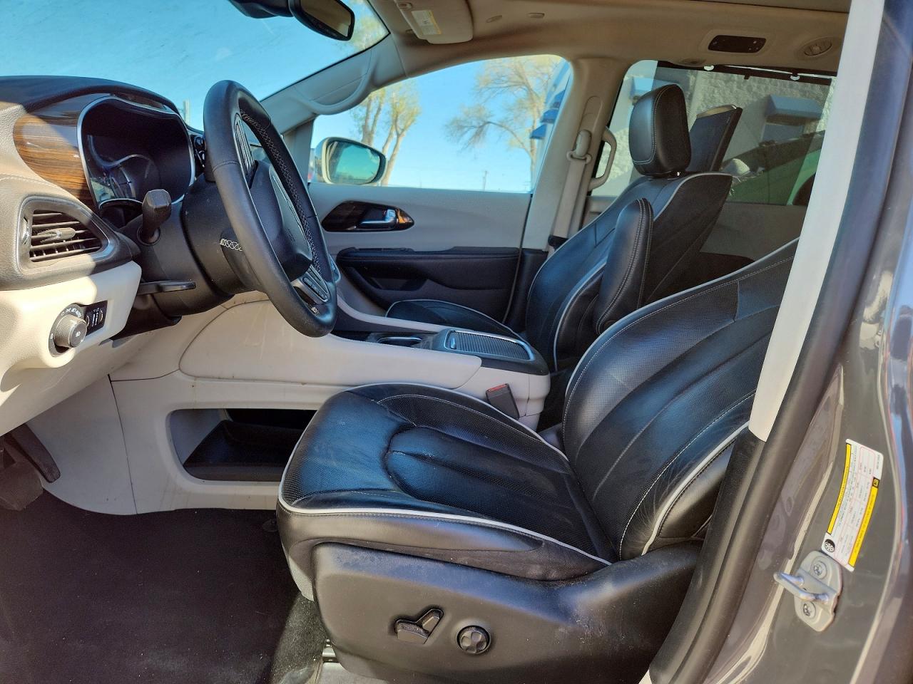 2022 Chrysler Pacifica VIN 2C4RC1S76NR161058 photo 7