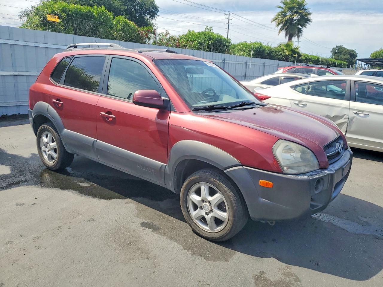 2005 Hyundai Tucson VIN KM8JN12D95U168629 photo 4