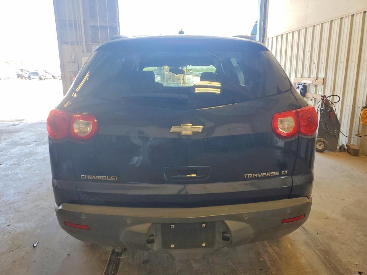 2009 Chevrolet Traverse VIN 1GNER23D09S125224 photo 6