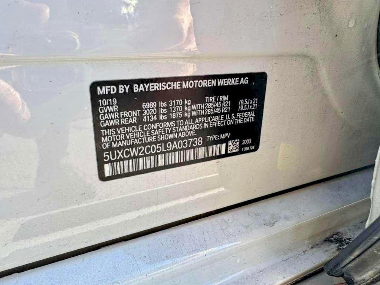 2020 BMW X7 VIN 5UXCW2C05L9A03738 photo 10