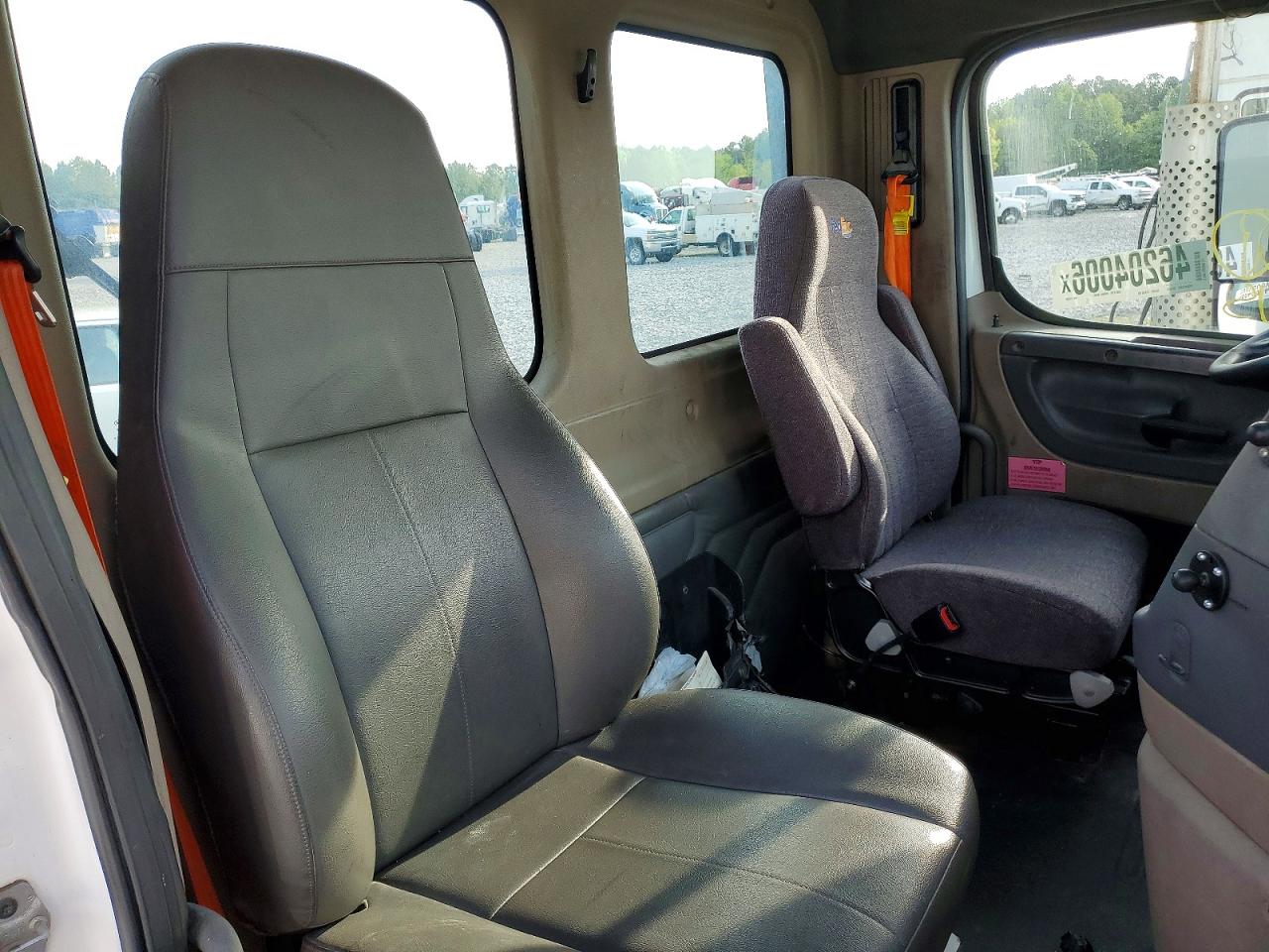 2014 FREIGHTLINER All other VIN 1FUBGEDV0ELFT4298 photo 6