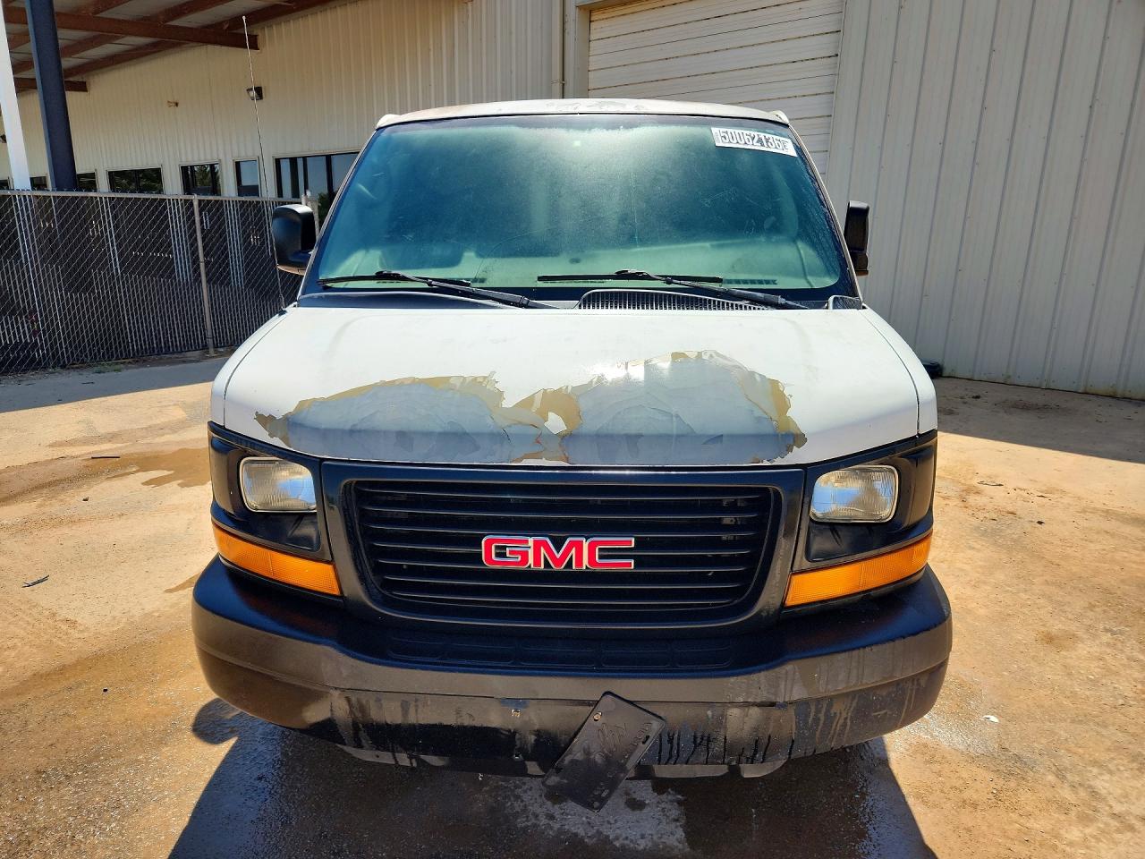 2011 GMC Savana VIN 1GTW7FCA4B1190895 photo 5