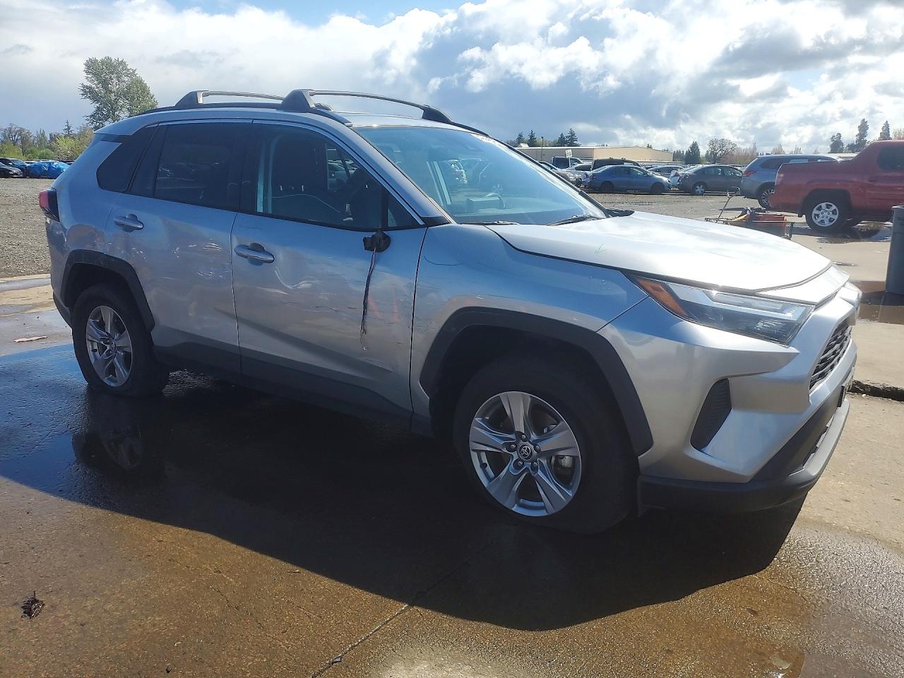 2023 Toyota Rav4 VIN 2T3P1RFV8PW361243 photo 4