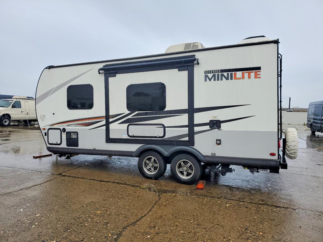 2021 FOREST All models VIN 4X4TRLW24MD441037 photo 3