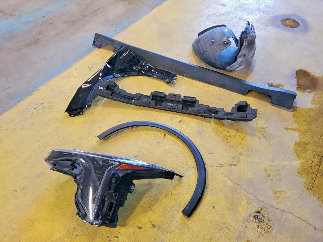 2025 Kia All other VIN 3KPFT4DE2SE103610 photo 12