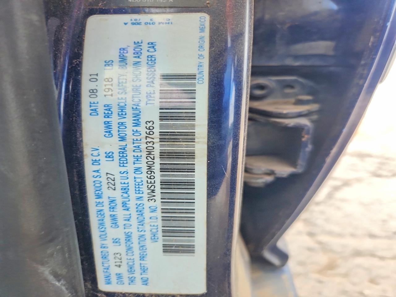 2002 Volkswagen Jetta VIN 3VWSE69M02M037663 photo 12