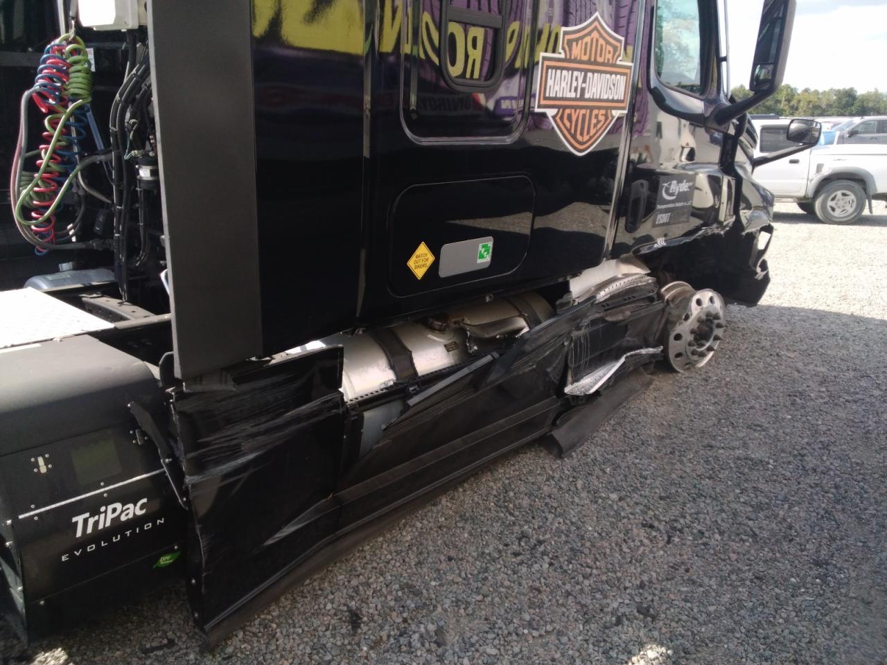 2021 FREIGHTLINER All other VIN 3AKJHHDR5MSMY1935 photo 9