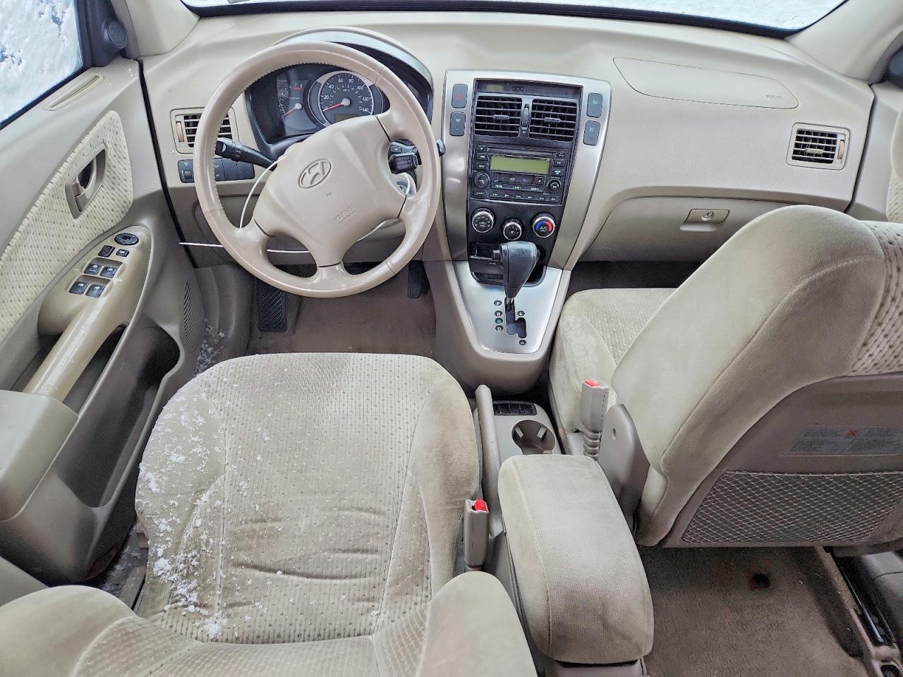 2005 Hyundai Tucson VIN KM8JN72D55U160904 photo 8