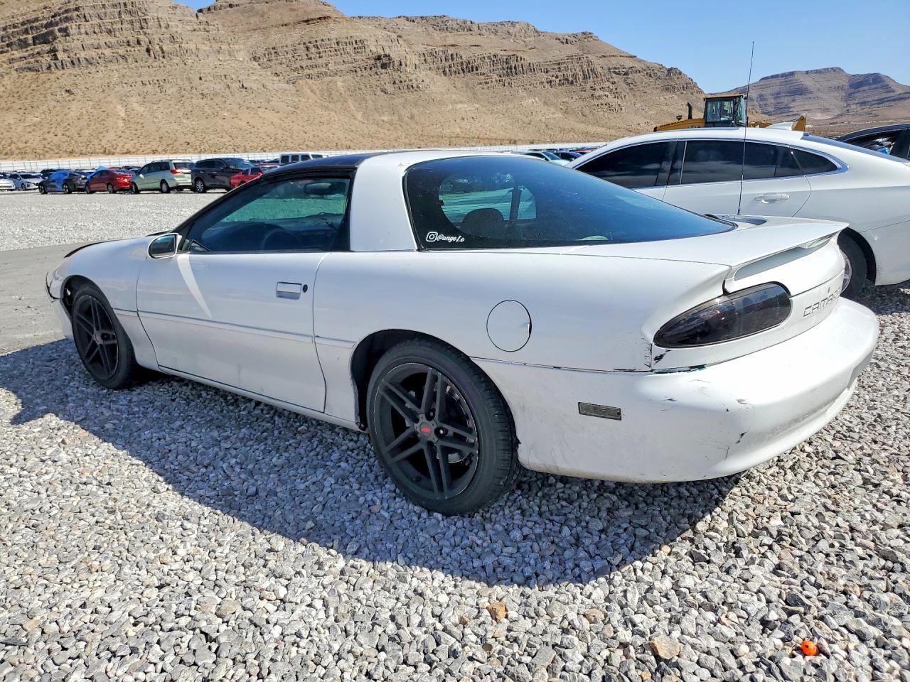 1998 CHEV Camaro VIN 2G1FP22K7W2108776 photo 2