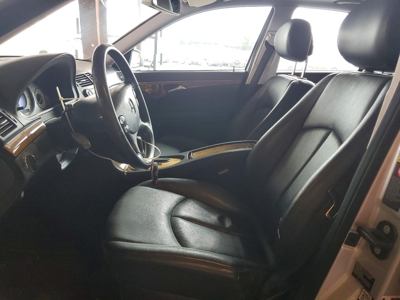 2008 Mercedes-Benz E-class VIN WDBUF56X78B297901 photo 7