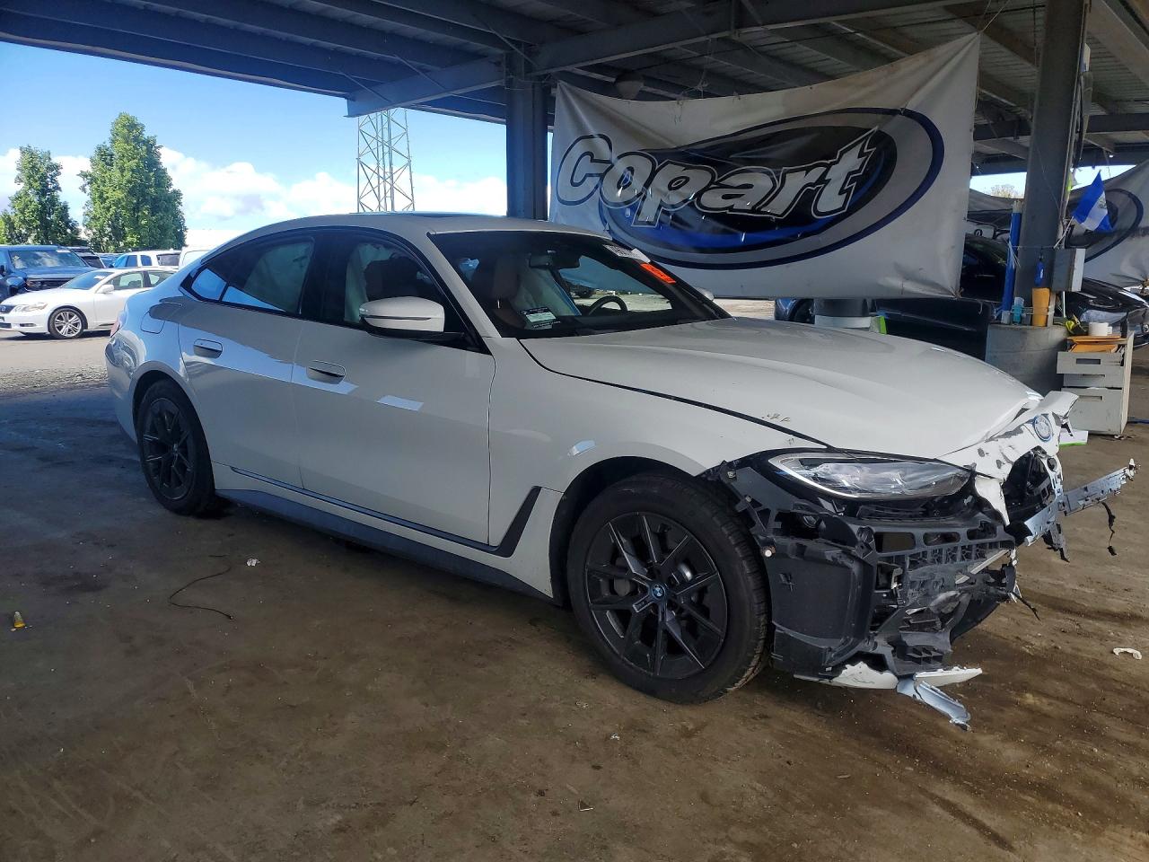 2023 BMW All other VIN WBY73AW09PFR43917 photo 4