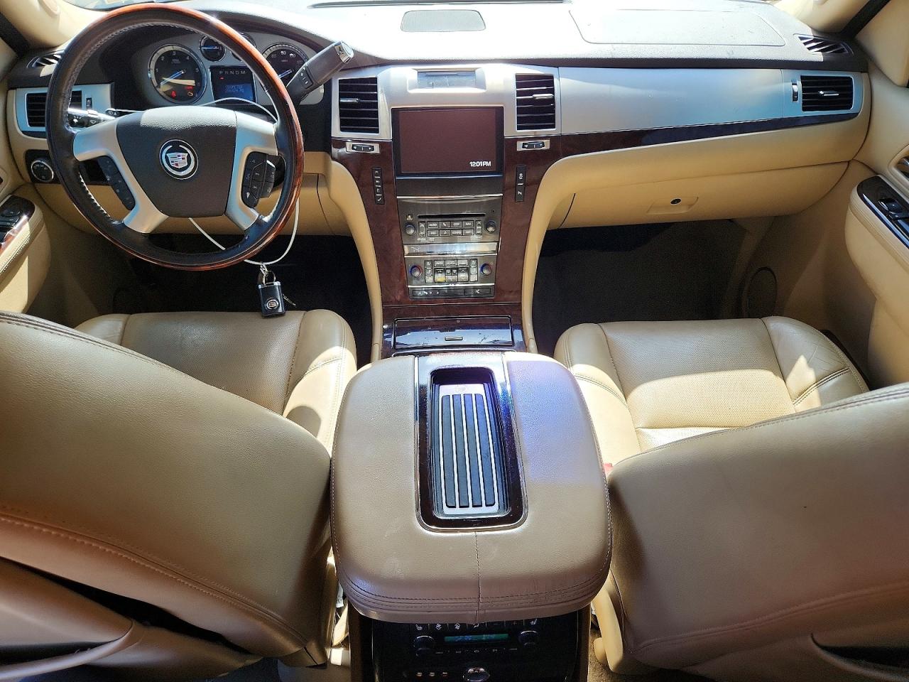 2013 Cadillac Escalade VIN 1GYS4BEF0DR379163 photo 8