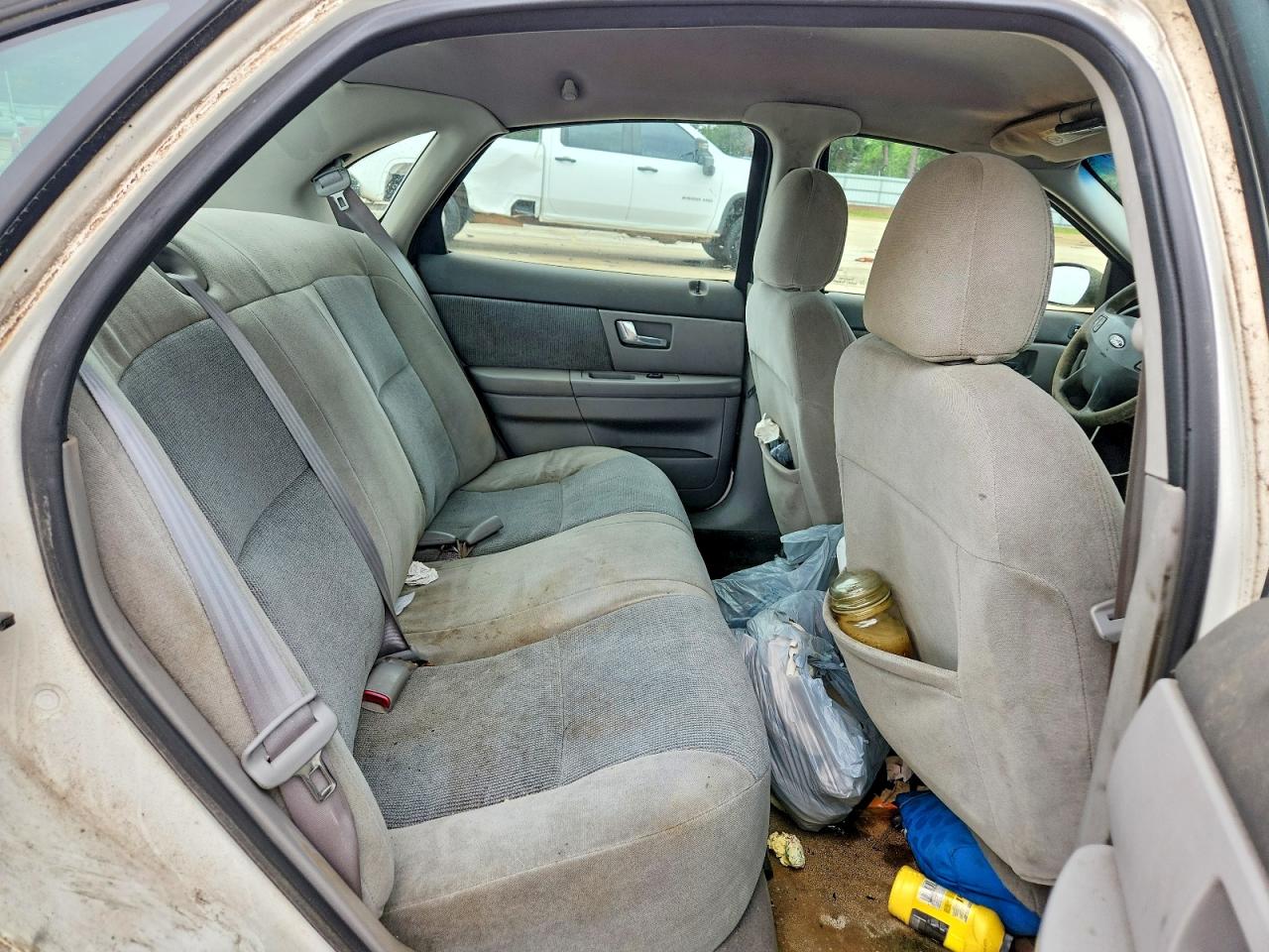2001 Ford Taurus VIN 1FAFP53U01A110758 photo 10
