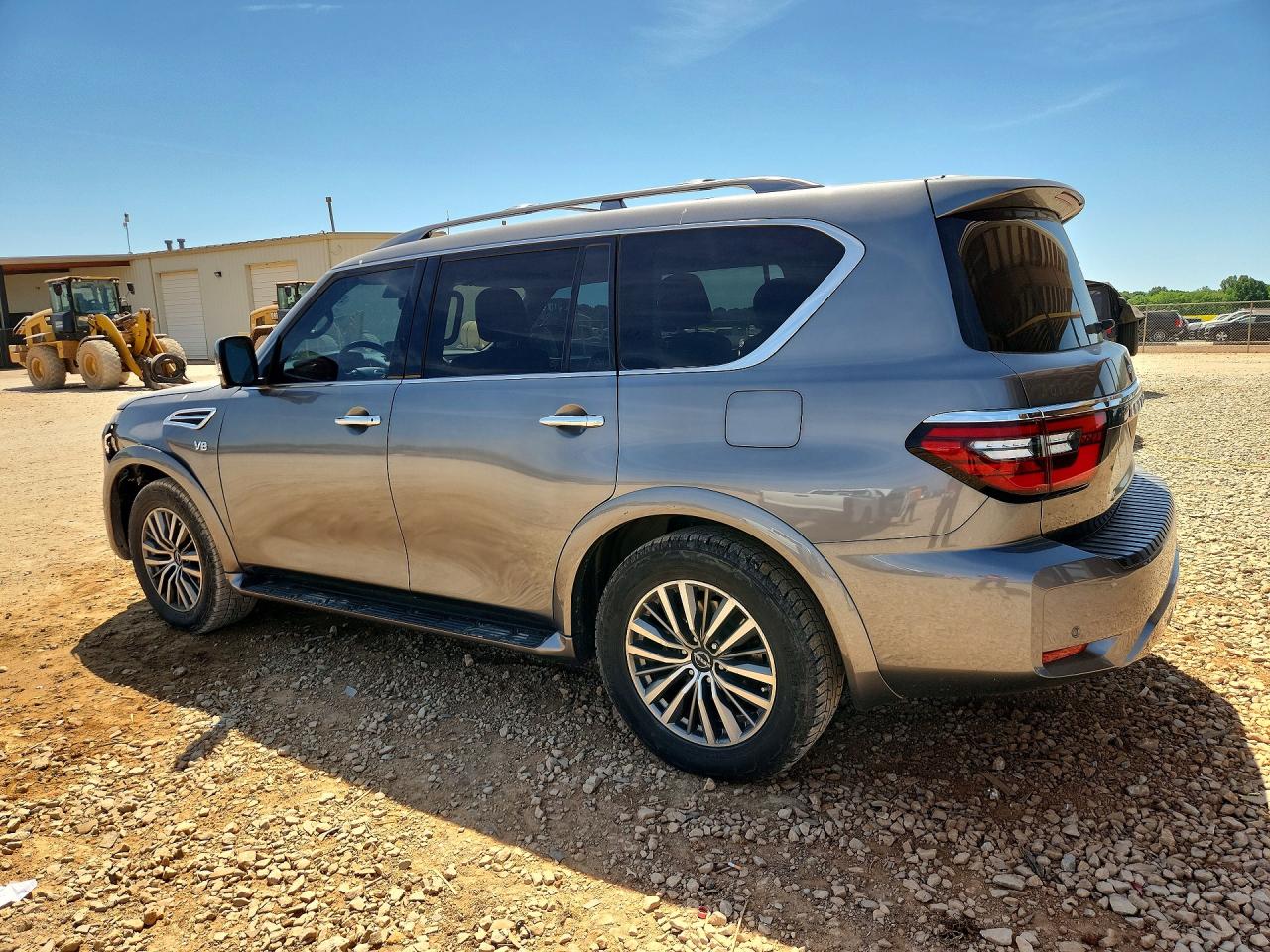 2021 Nissan Armada VIN JN8AY2BA7M9370009 photo 2