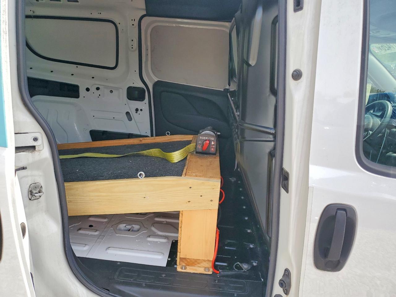 2021 RAM Promaster VIN ZFBHRFAB1M6T21658 photo 11