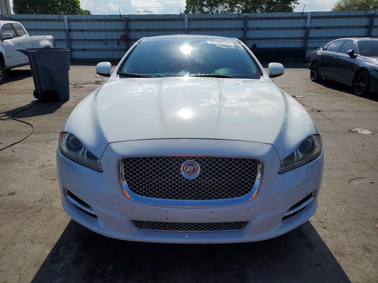 2014 Jaguar Xj VIN SAJWA1CZ0E8V71540 photo 5