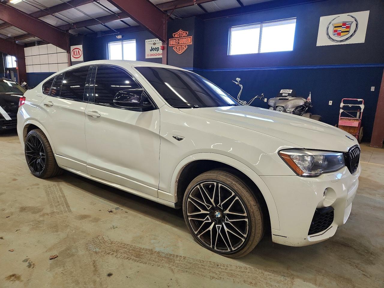 2018 BMW X4 VIN 5UXXW7C57J0W63708 photo 4
