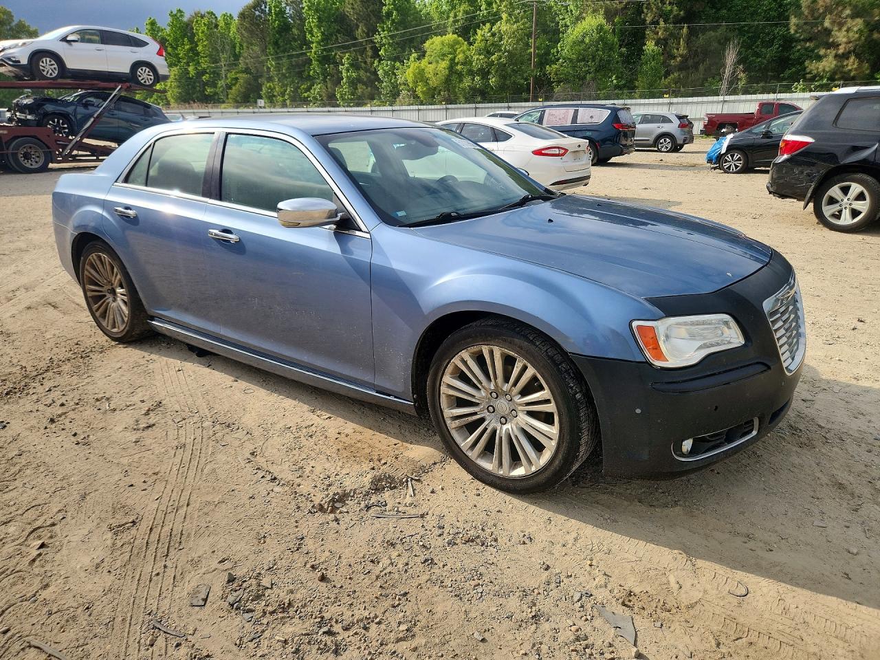 2011 CHRYSLER 300 VIN 2C3CA5CG9BH596101 photo 4
