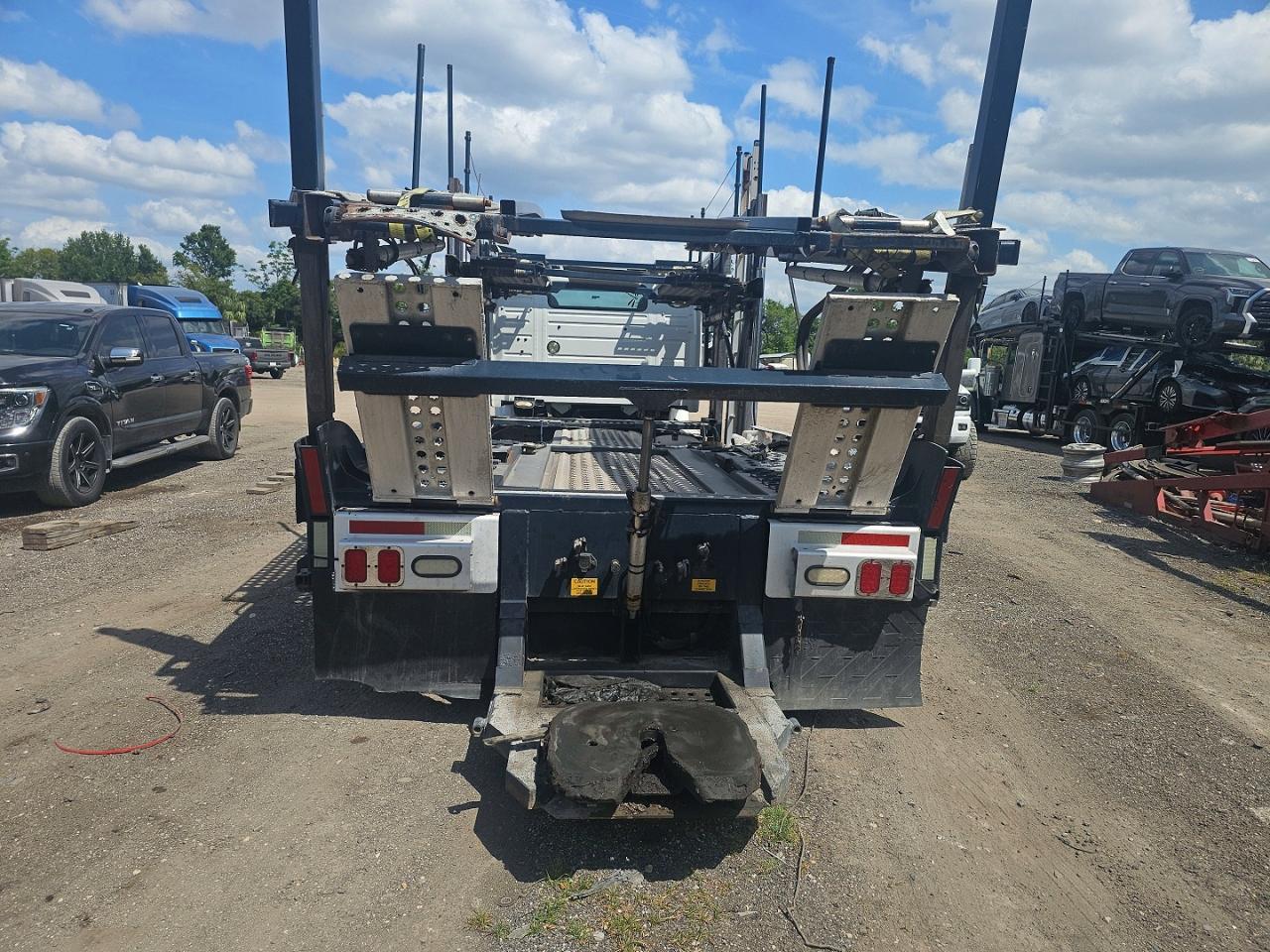 2014 VOLV All other VIN 4V5RC9DG2EN170316 photo 6