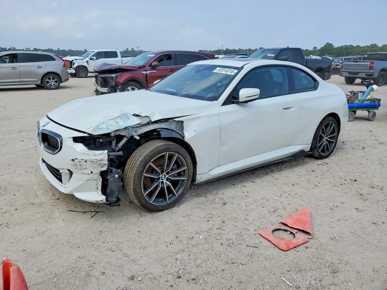 2024 BMW 2 series VIN 3MW33CM01R8E26876 photo 1