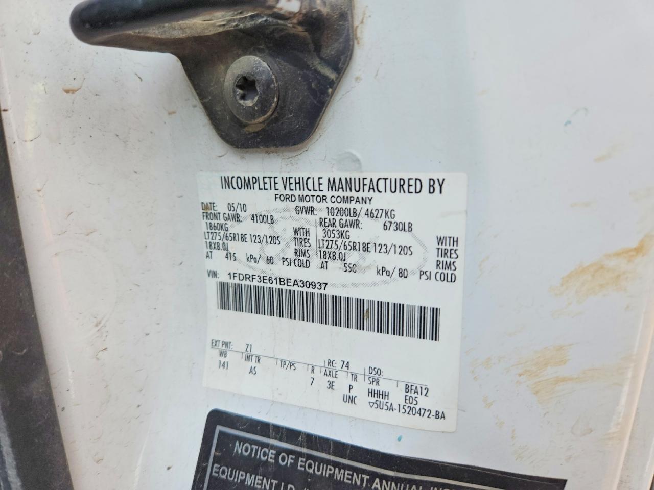 2011 Ford F350 VIN 1FDRF3E61BEA30937 photo 12