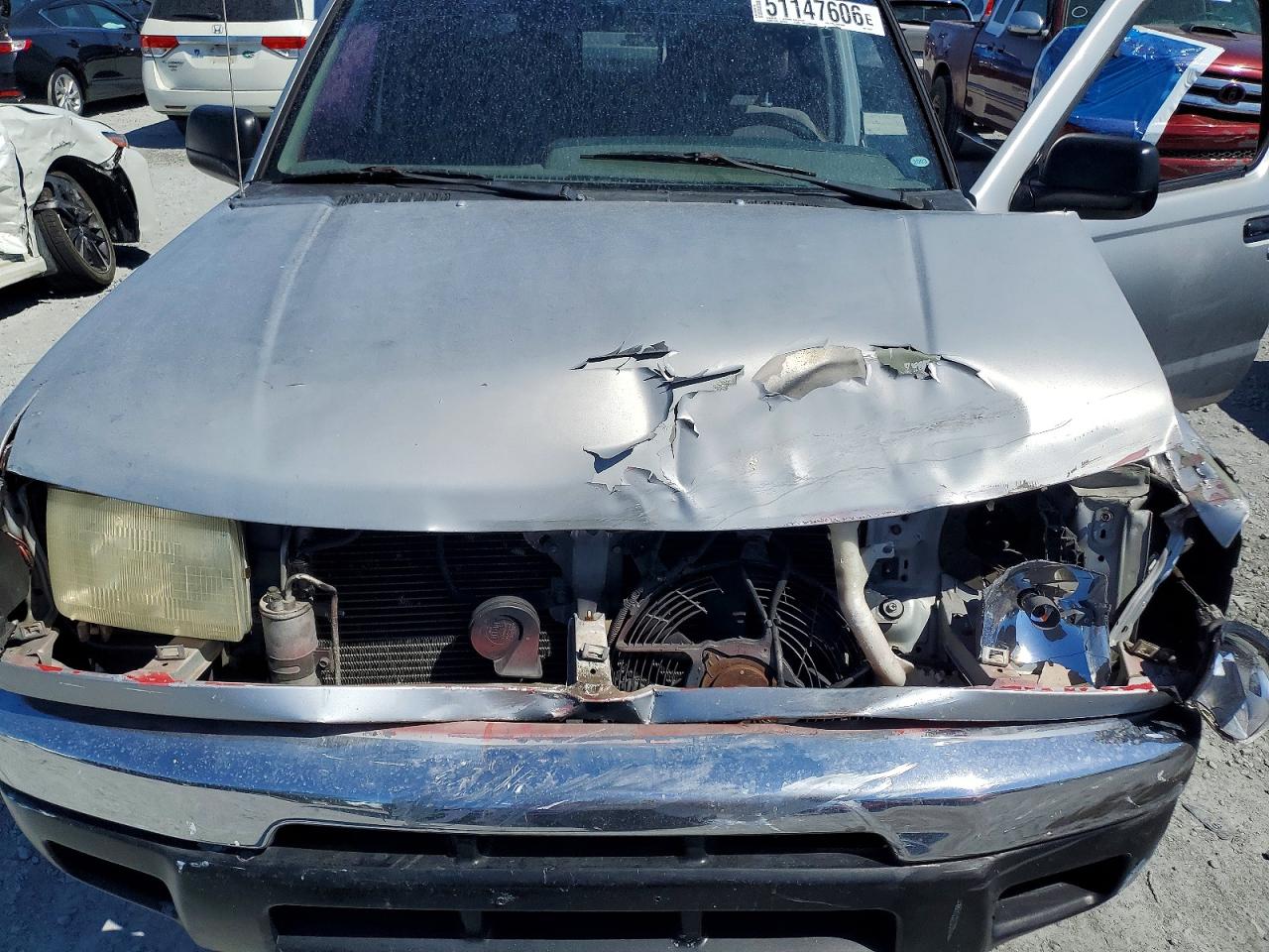2000 NISSAN Frontier VIN 1N6ED27T4YC325831 photo 11