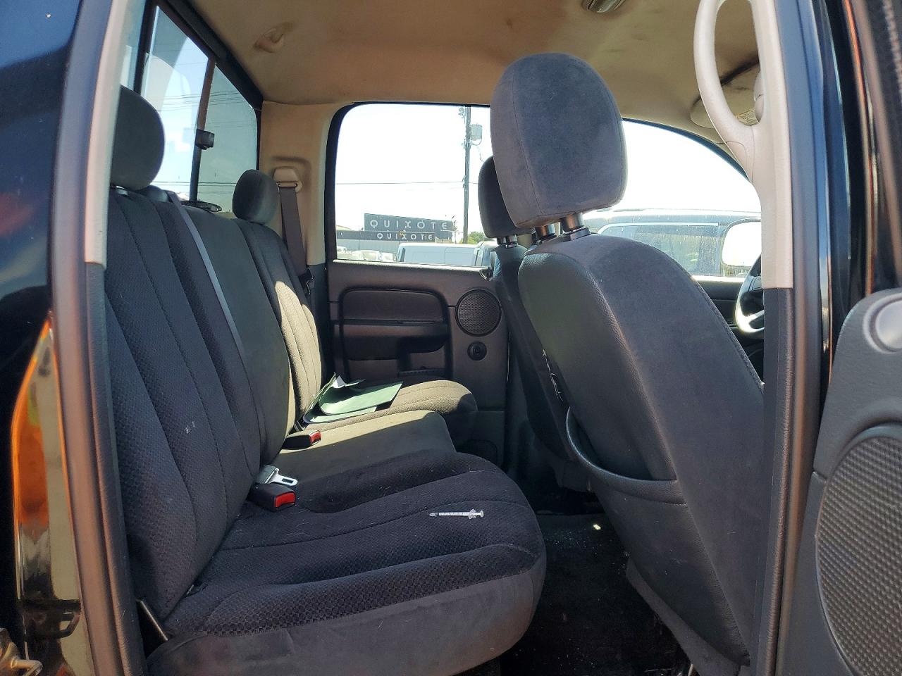 2005 Dodge Ram 1500 VIN 1D7HA18DX5J516533 photo 10