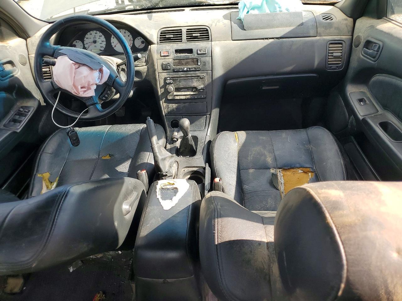 1999 Nissan Maxima VIN JN1CA21A0XT102651 photo 8