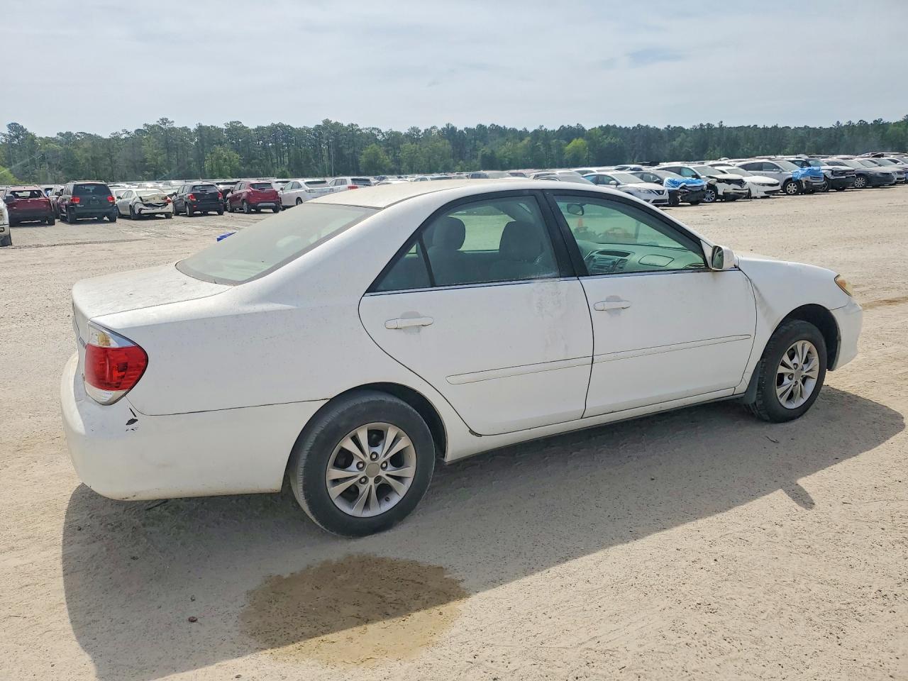 2006 TOYT Camry VIN 4T1BF32K26U634494 photo 3