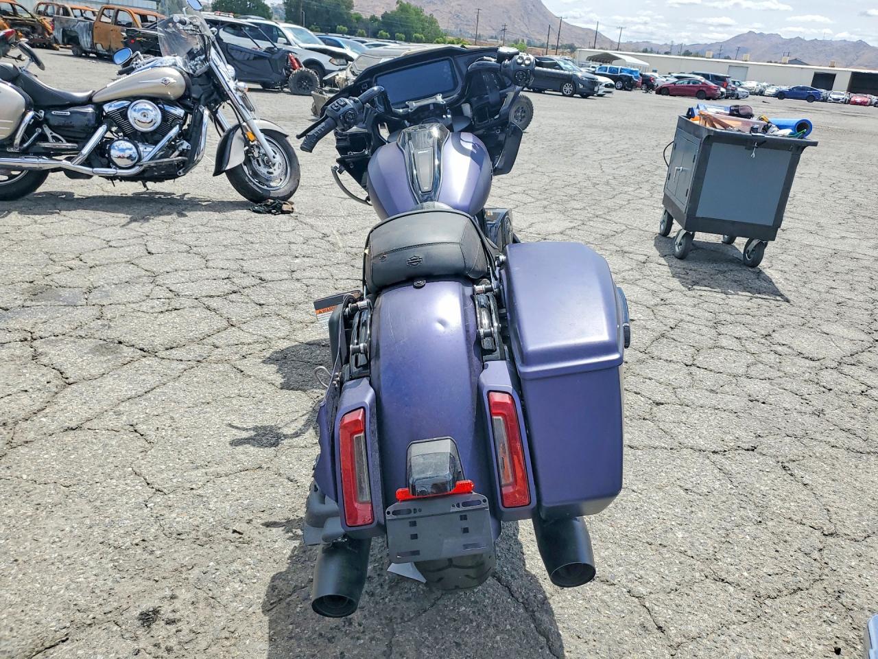 2025 HARLEY Fl VIN 1HD1KH729SB631176 photo 4