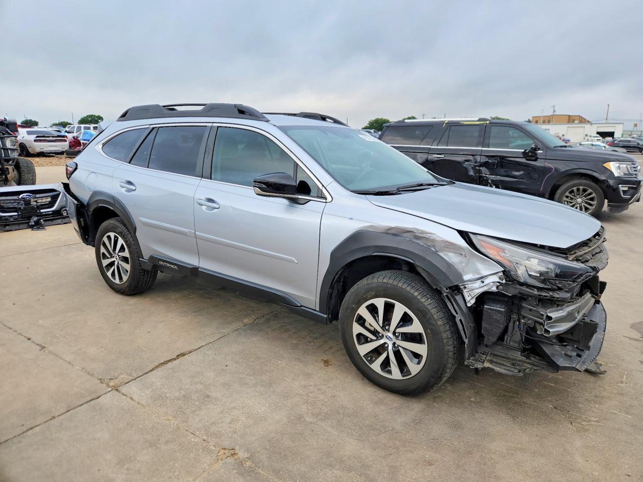 2024 Subaru Outback VIN 4S4BTADC8R3247008 photo 4
