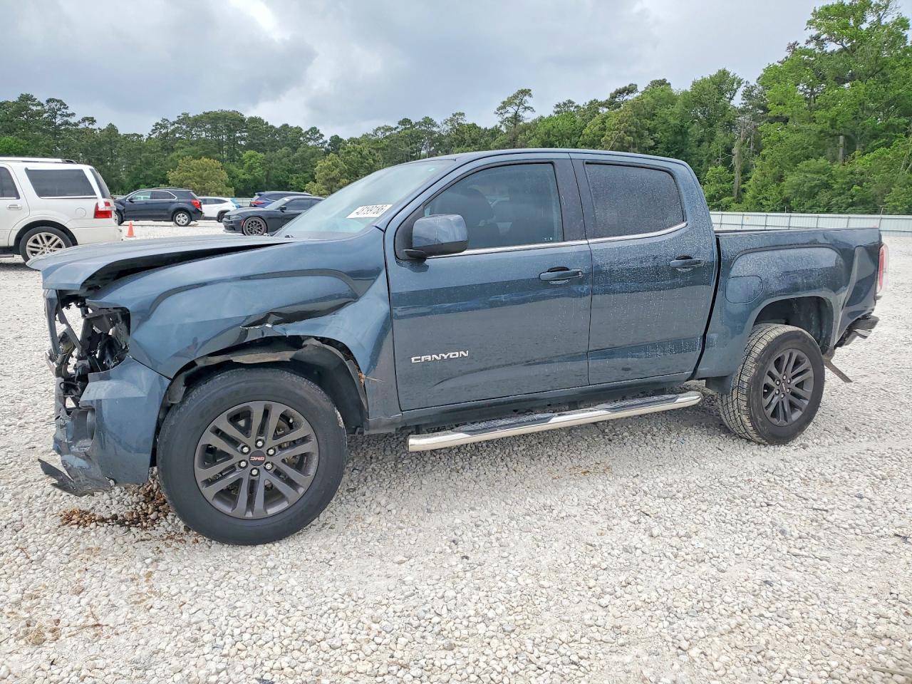 2019 GMC Canyon VIN 1GTG5CEN2K1353813 photo 1